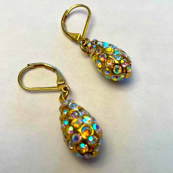 Jewelry - Vintage Gold Plated And AB Crystal Teardrop Earrings with Leverbacks